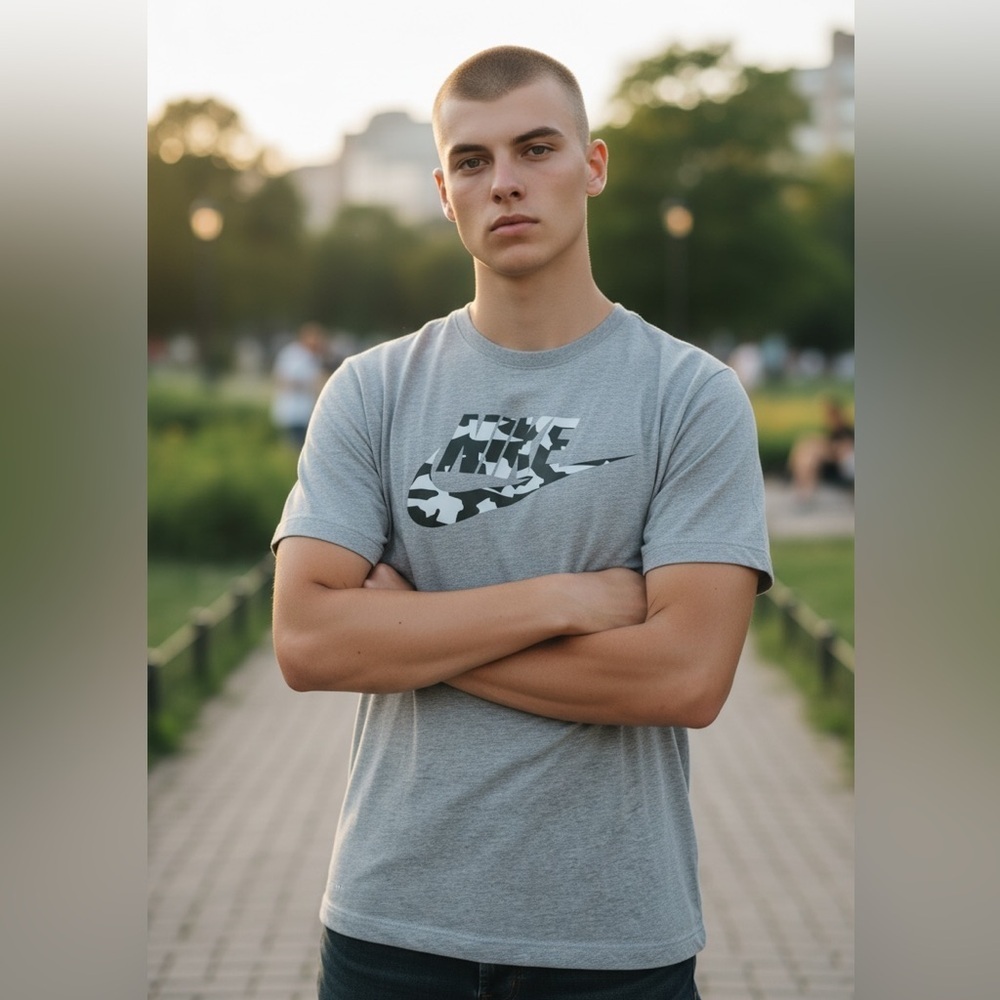 Nike Men's Heather Gray Camo Logo Tee
